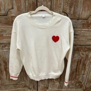White cozy crewneck Sweater with Red Heart Valentines Day size large